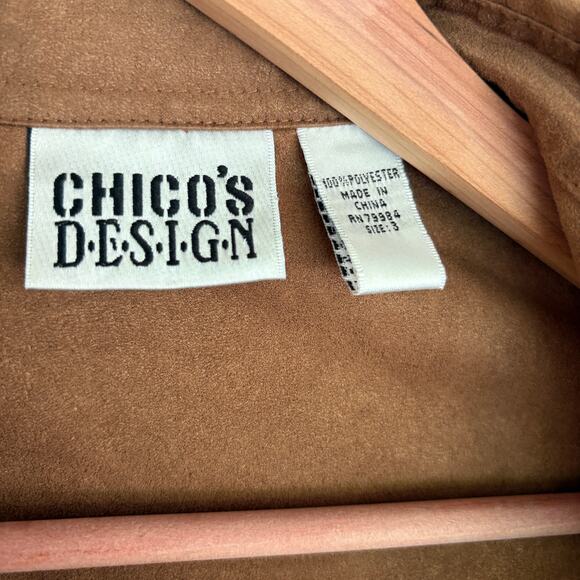 Chicos Vegan Suede Button Up Shirt L 3 Tan Brown Western Top Blouse Vintage - Picture 3 of 4